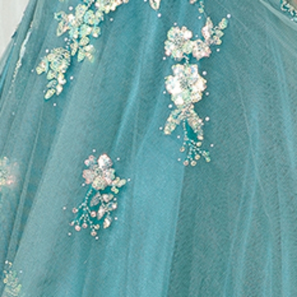 New long dusty blue floral tulle dress with leg slit and open back - Picture 3 of 11